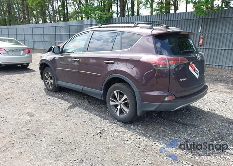 2018 Toyota Rav4 Xle z USA, uszkodzony, nr VIN 2T3RFREV6JW757206